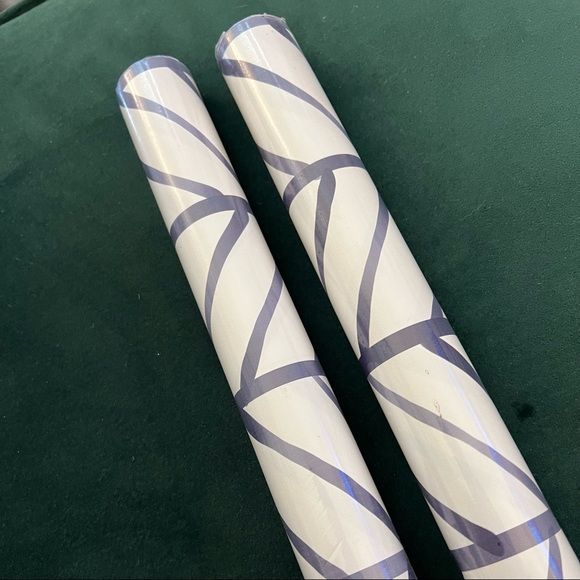 Peel & Stick Wallpaper Herringbone Navy Blue (x2) - Picture 3 of 16